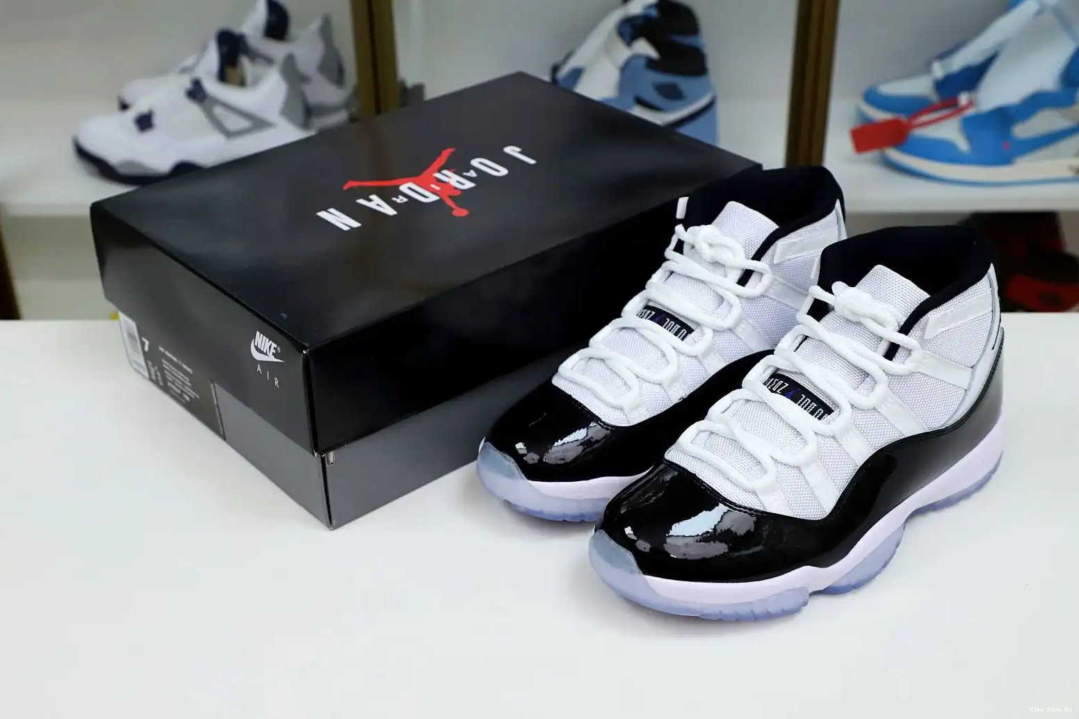 AIR JORDAN RETRO 11 Kimikick 2018 'CONCORD' 0429